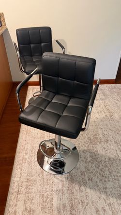 2 chairs