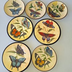 Home Interiors decorative butterfly plates set of 7 plates in two sizes 4 at 4 inches diameter, 3 at 5 inches diameter A62V829