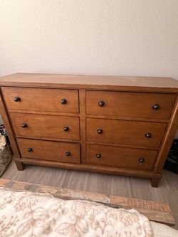 Wood dresser set