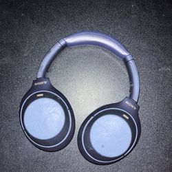  Sony WH-1000XM4 Headphones
