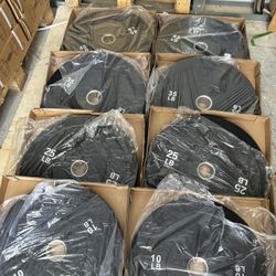 NEW complete set of 45,35,25,10lb rubber olympic plates EVERYTHING NEW IN BOX $230