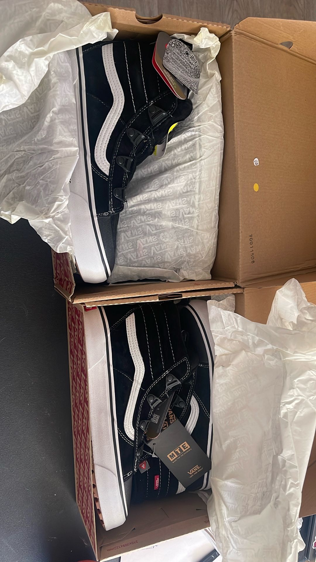 Vans Hiking Shoes Black/white