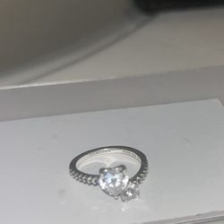 Pandora Ring 
