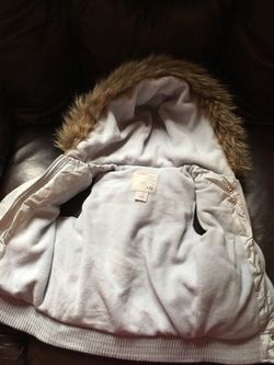 Old navy fur vest with hood