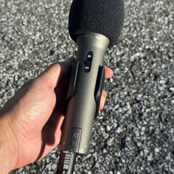 Samson Q2U Handheld Microphone