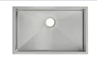 Swiss Madison Rivage Undermount Stainless Steel 30 in. x 18 in. Single Basin Kitchen Sink
