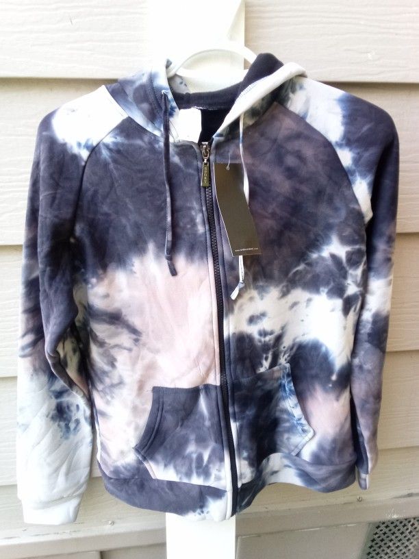 Mira Luxa Inc. Active Wear Set