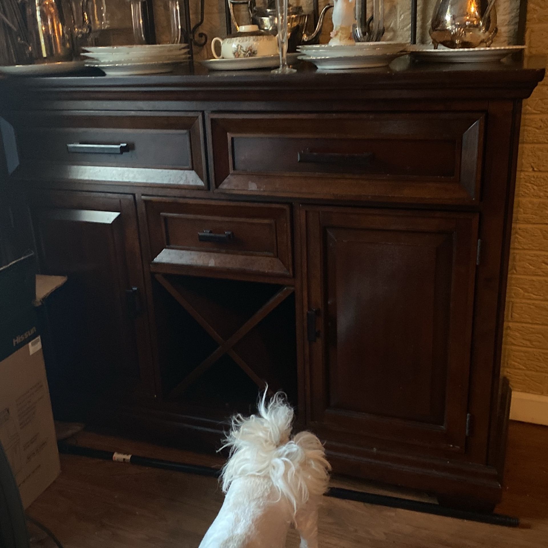 Buffet Dark Brown Sturdy