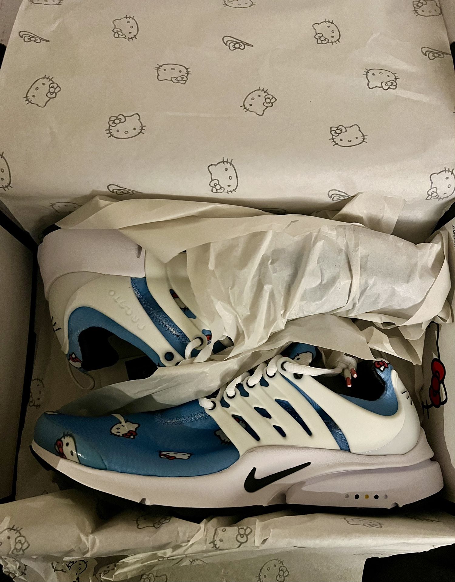 Hello Kitty Nike Prestos Lmt