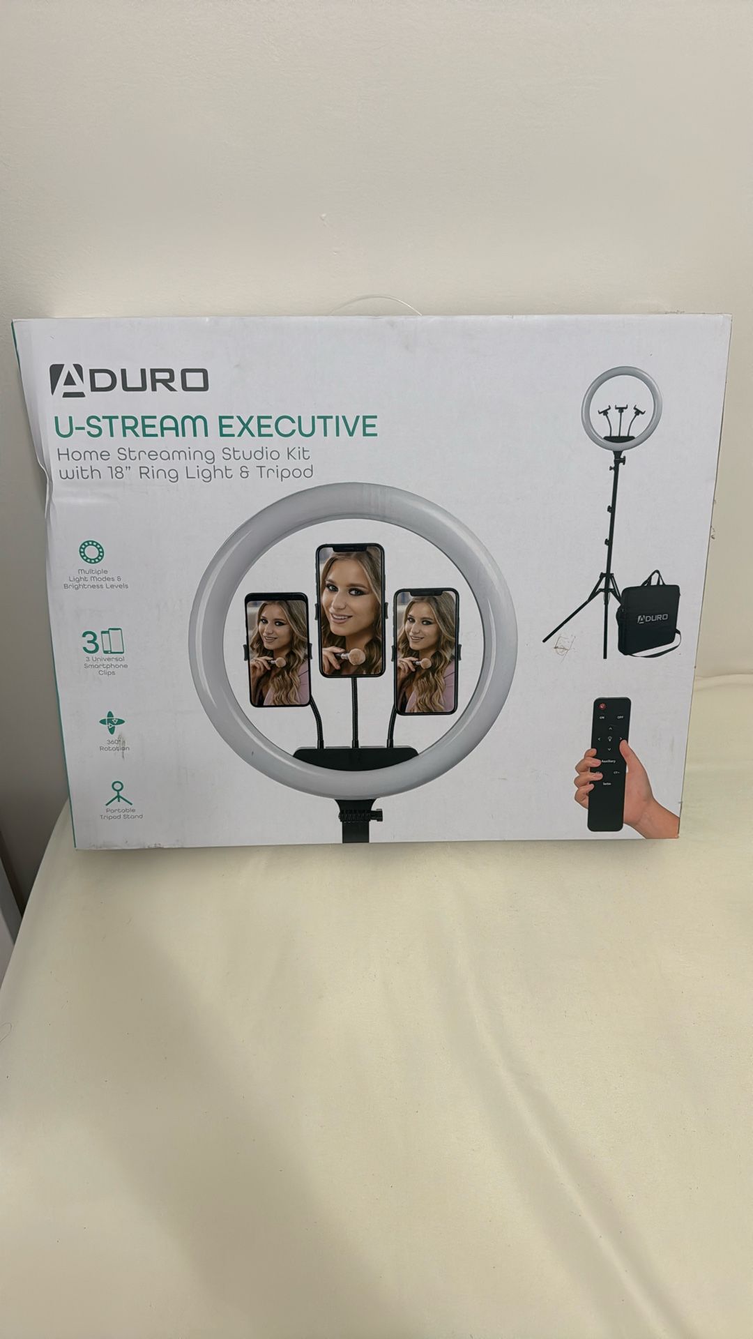 U Stream Studio Kit