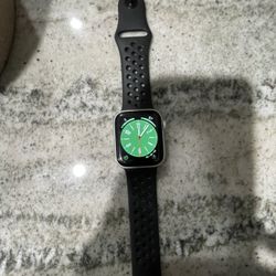 Apple Series 5 40mm