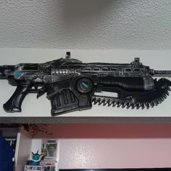 Gears of War Lancer Replica Rifle