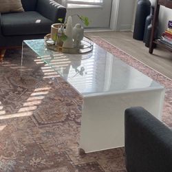 Strong Solid Glass Table