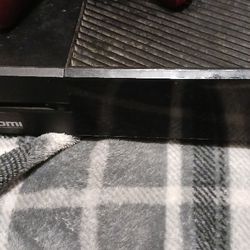 Xbox One With Controller Original. Used Best Offer