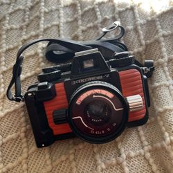 Nikonos V Waterproof Film Camera
