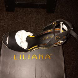 Liliana Women's Wedges Size 8