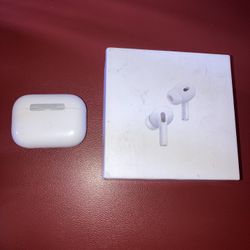iPhone AirPods 2nd Generation 