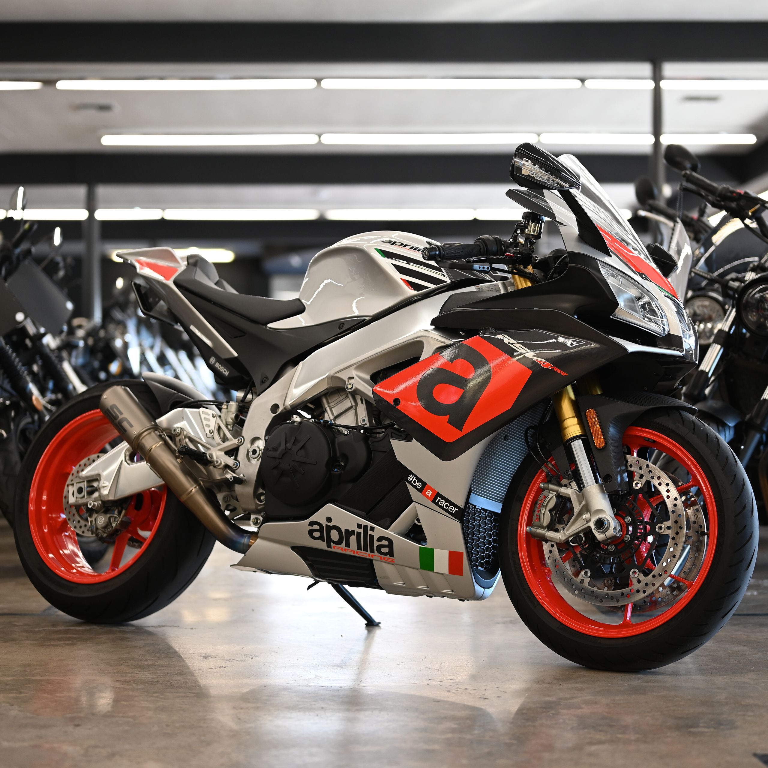2018 APRILIA RSV4RR