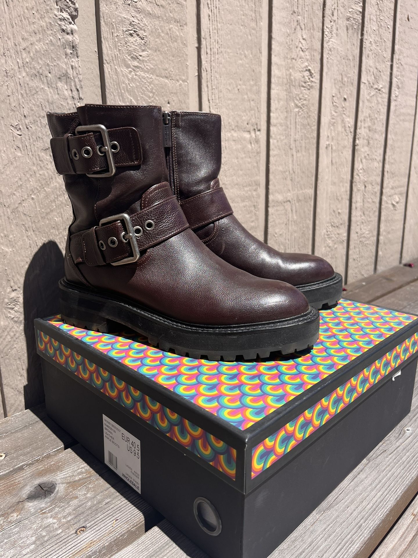 Leather Hackney Biker Boots/Kurt Geiger