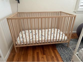 Wooden Crib