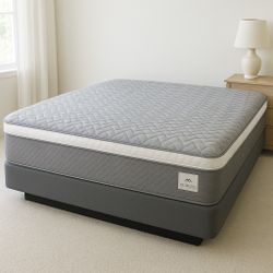 🛒Brand New Queen Size Mattress 14” Thick Pillow Top – All Sizes in Stock | Delivery Available for an Additional Fee | Message or Call Today