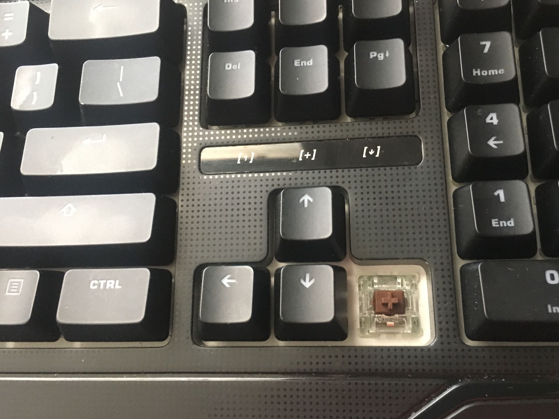 Roccat Ryos MK FX RGB Gaming Keyboard