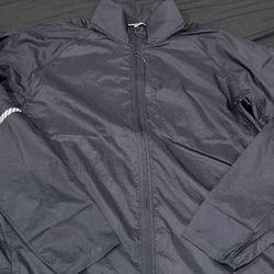 (New)Salomon lightweight windbreaker jacket Size Large