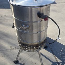 Used Crawfish Boiler - Turkey Frier 