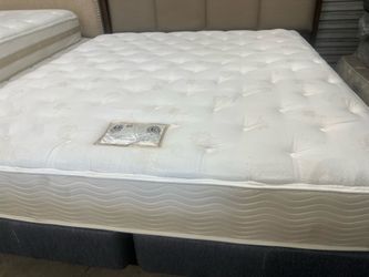 King size mattress