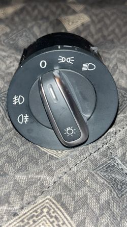 European Headlight Switch W/Auto Script W/ Chrome Accent | Mk5 | Mk6