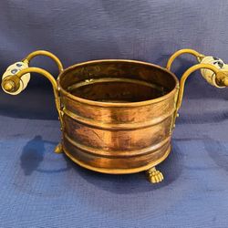 Beautiful And Antique Copper Water Bucket/planter With Ceramic Handles 