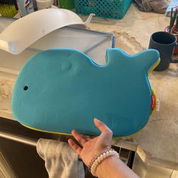 Baby Bath Tub & Kneeling Pad