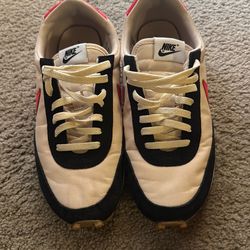 Nike waffles size 9.5 womens