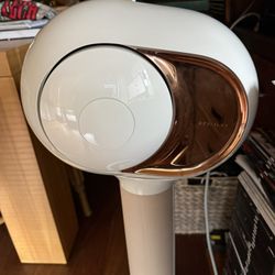 Devialet Phantom 108db Pair Of Speakers W/stands