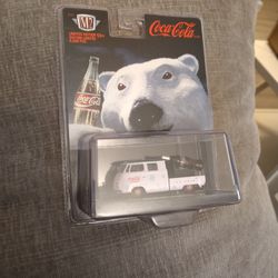 M2 Coca Cola 