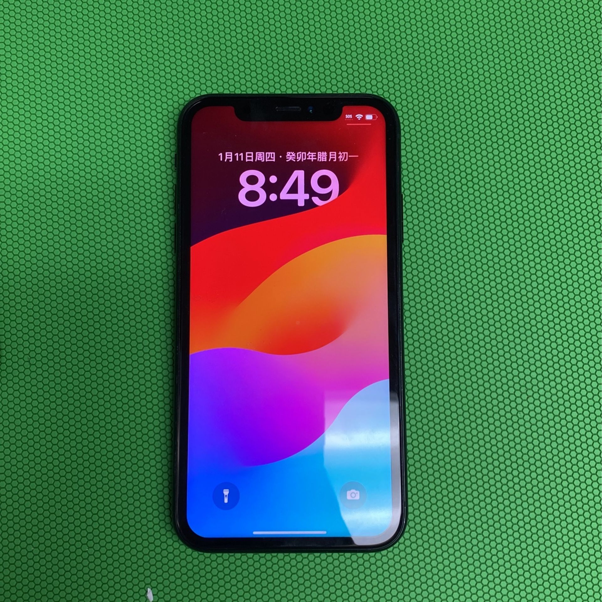 iPhone XR 128GB Face ID is not available, it is sold at a low price