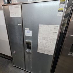 48" SUB ZERO PANEL READY BUILT IN REFRIGERATOR 