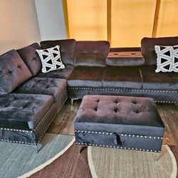 Joy Black Velvet Reversible Sectional With Cup Holder And Storage Ottoman. Brand New. 