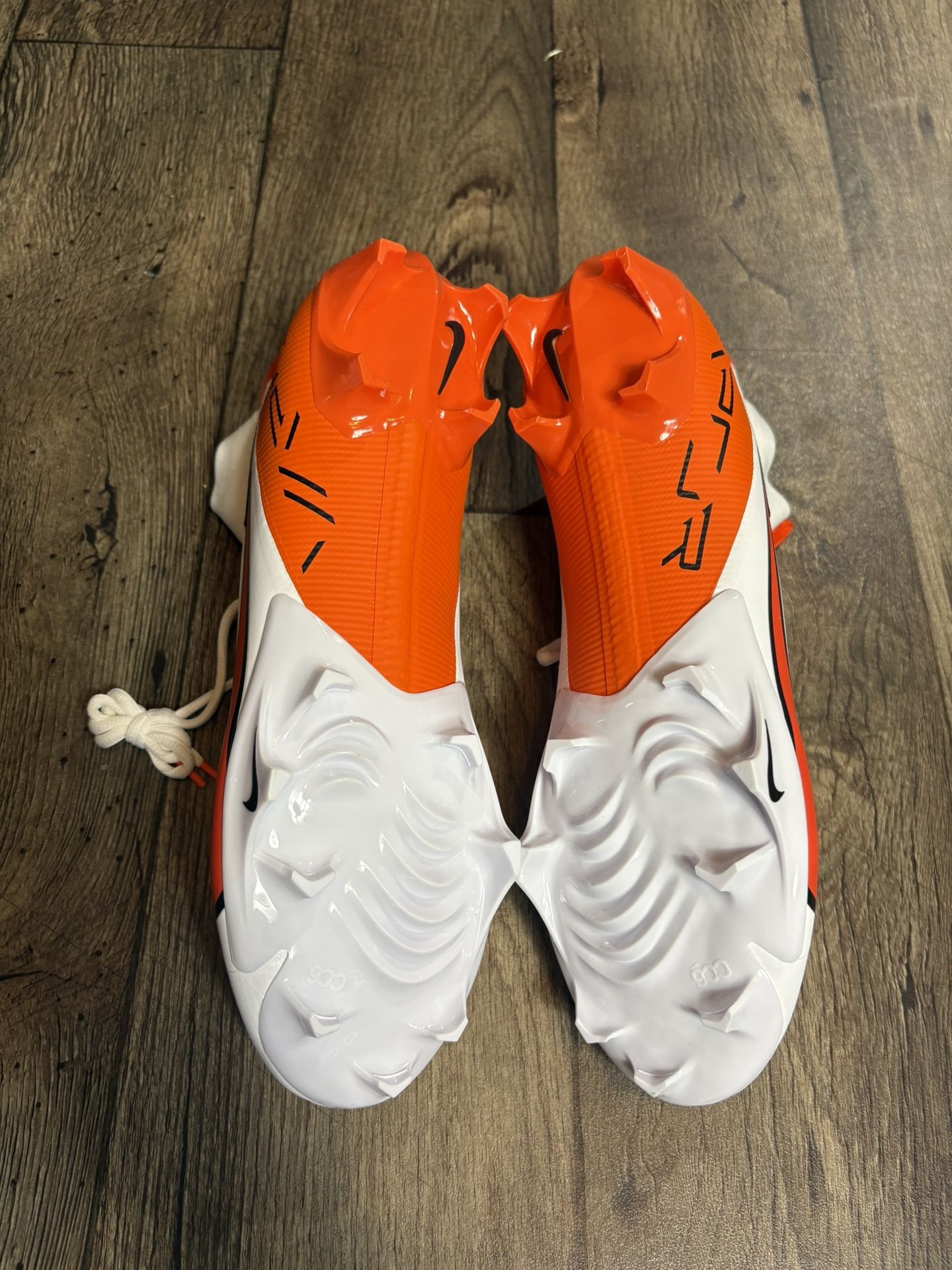 Nike Vapor Edge Pro 360 2 TB Football Cleats White Orange  display picture 2