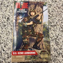 GI JOE Classic Collection Limited Ed 12" US 82nd Airborne Blonde Female Fig NIB