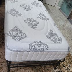 Like New Twin Mattress W Frame