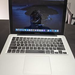 Macbook Pro
2012    A1278
