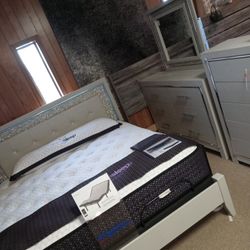 Bedroom Suite Specials 