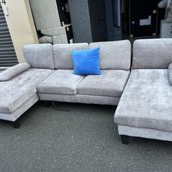 Sectional Couch 