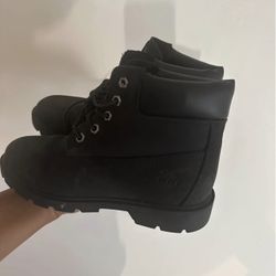 Timberlands Big Kids Size 3 