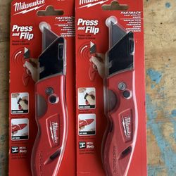 Milwaukee Knife 2x20$