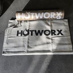 Hotworx Yoga Mat And Towel