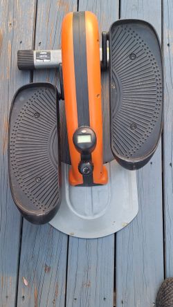 Stamina 55-1603B InMotion Elliptical Trainer Orange