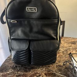 Back Pack Itzy Ritzy 