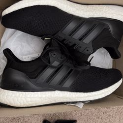Size 9 in men/10 in women - adidas UltraBoost 1.0 Double Black